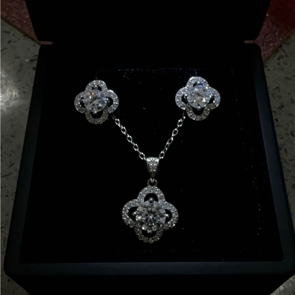 Jewelry - Moissanite Necklace & Earrings Set